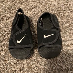 Toddler Nike sandals